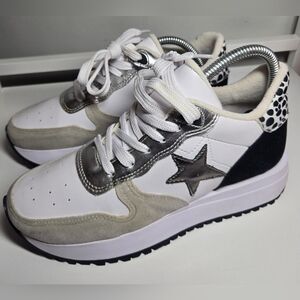 MKS Stylish White and Silver Women's Sneakers Sz 6